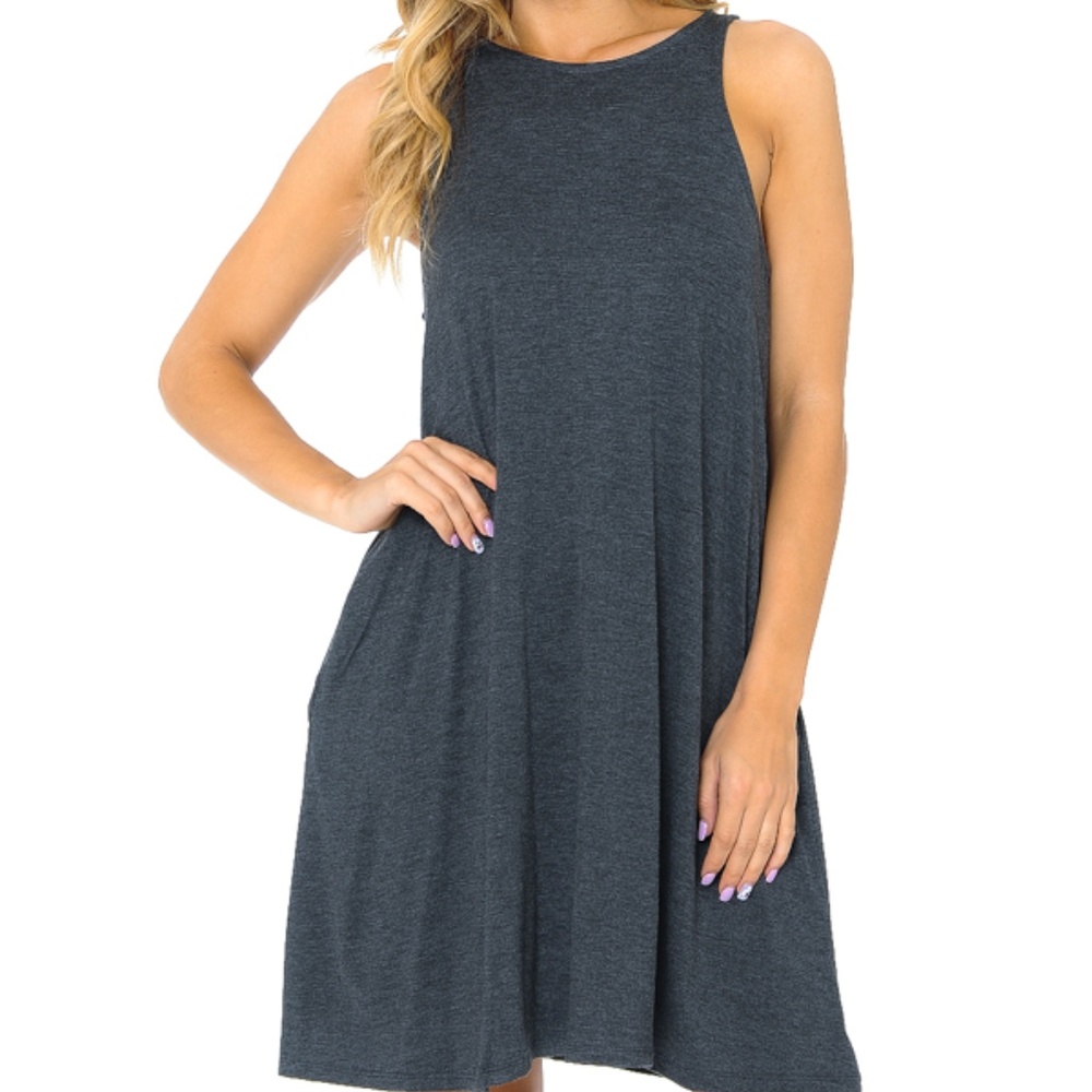 SLEEVELESS DRESS WITH POCKETS - Picture 2 of 5